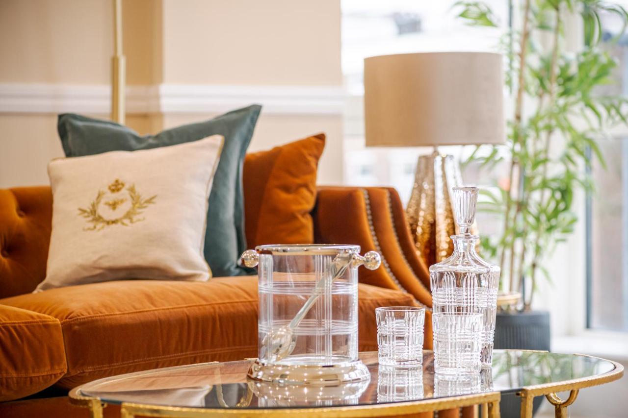 Apartamento Stunning 2br 2bth With Ac In The Heart Of Chiswick *