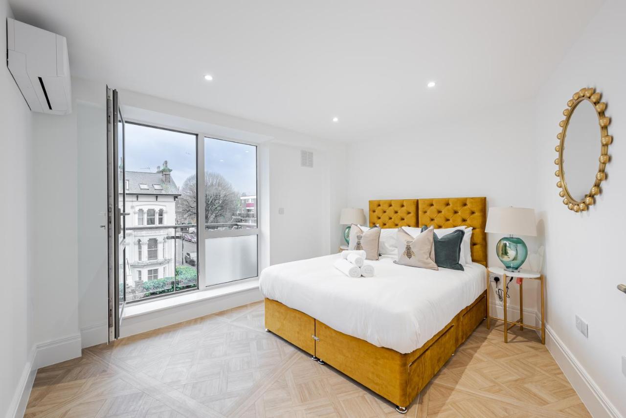 Apartamento Stunning 2br 2bth With Ac In The Heart Of Chiswick Londres
